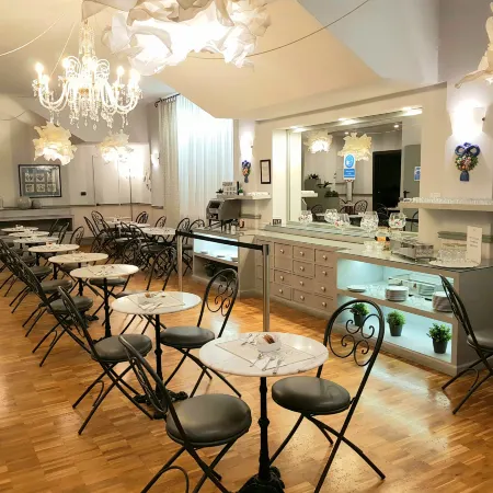 Hotel Lancaster