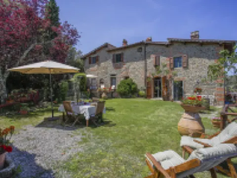 Le Poggiole モンテヴァルキのホテル