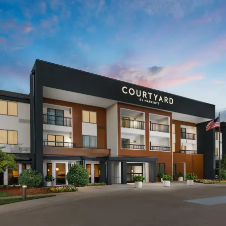 Courtyard Dallas Lewisville