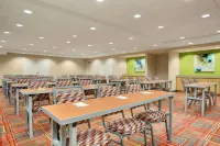 Home2 Suites by Hilton Middletown - Family Friendly