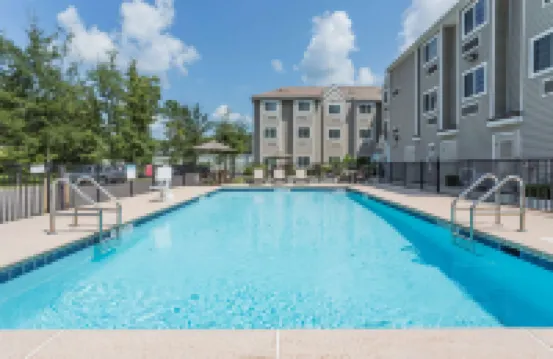 Microtel Inn & Suites by Wyndham Jacksonville Airport