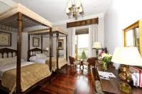 Parador de Santiago - Hostal Dos Reis Catolicos Hotels near San Clemente Residence Hall