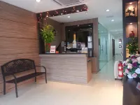 Dynasty Inn - Wakaf Che Yeh Hotels near A&W @ KB Tesco