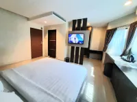 Alexander Hotel Tegal