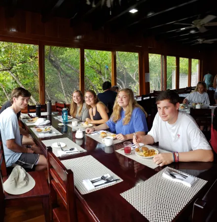 Hotel Cally Отели в г. Исабела