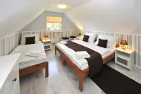 Aplend Chaty Lux Tatry Holiday Hotels in Veľká Lomnica