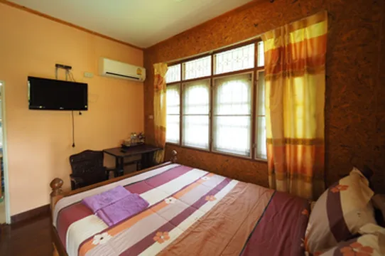 รูปภาพของบ้านสวนเจริญ รีสอร์ท