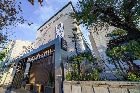 Daegu Daemyeongdong Brown Dot Отели рядом с достопримечательностью «Электронный мир»