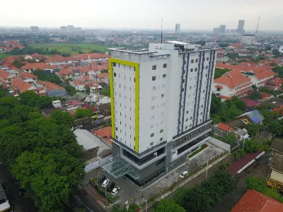 PrimeBiz Hotel Surabaya Hotels in Gayungan