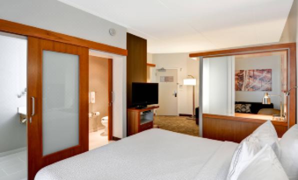 SpringHill Suites Cincinnati Airport South