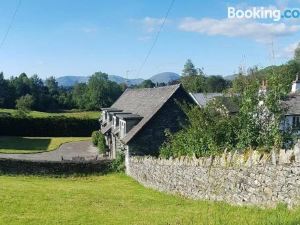 Beautiful 3-Bed Stone Barn in Idyllic Hawkshead