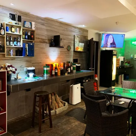 91 Street Boutique Inn