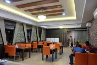 巴淡島假日酒店