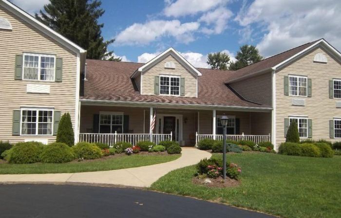 The Inn at Houghton Creek