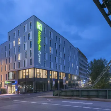 Holiday Inn Express WUPPERTAL - HAUPTBAHNHOF by IHG