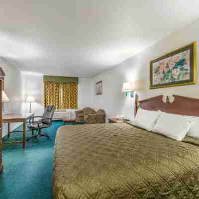 Rodeway Inn Decatur Rooms