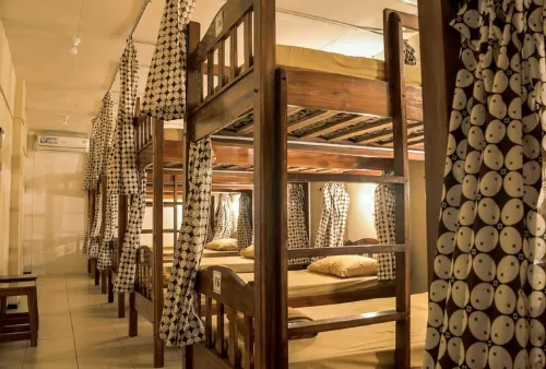 Rumah Larasati - Hostels
