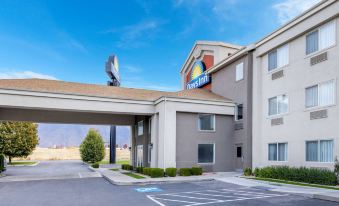 Days Inn by Wyndham Springville