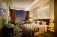 The Grand Fourwings Convention Hotel Bangkok
