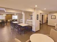 La Quinta Inn & Suites by Wyndham Carlsbad - Legoland Area