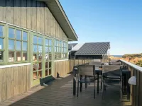 "Annabell" - 150m from the Sea Hotels in Saeby