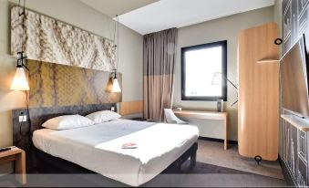 Ibis Niort Est Mendes France