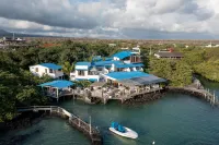 Blu Galapagos Sustainable Waterfront Lodge Các khách sạn ở 