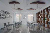 LU YUN Hotel - breakfast