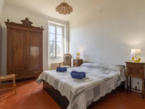 Mas de la Gourmette Hotels in Châteaurenard