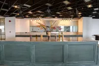 Avari Xpress Gulberg