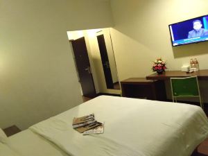 Hotel Candi Indah Syariah Powered by Archipelago