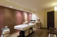 Château de Beaulieu et Magnolia Spa the Originals Relais - SPA
