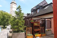 Hotel Club فنادق في ليفوتشا