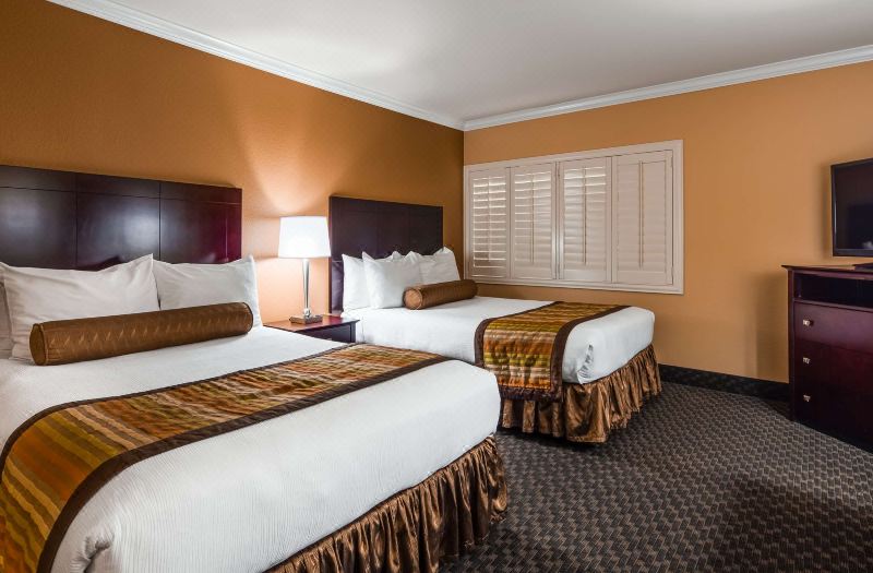 Best Western Plus Casino Royale – Center Strip