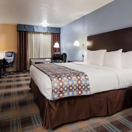 Baymont by Wyndham Danville IL