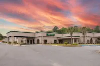 Cottonwood Suites Savannah Hotel & Conference Center Hotels near Five Below