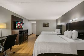 Red Roof Plus+ & Suites Knoxville West - Cedar Bluff
