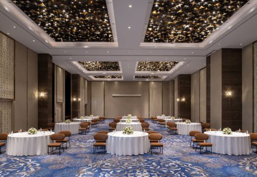 Abesq Doha Hotel & Residences, An IHG Hotel Hotel Overview