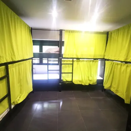Hostel MYD Madriz