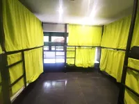 Hostel MYD Madriz - Hostels