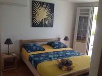 Villa (Low) Air-Conditioned Private Lagoon Pool and Garden Beach 15 Minutes Walk Hotels in der Nähe von Cascade d'Aurore