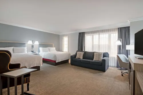 Hampton Inn & Suites Stamford - 2 étoiles