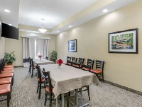 Comfort Inn & Suites la Grange - Louisville Area Hotels in Oldham County