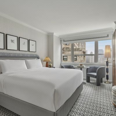 Grand Tower Classic King Room InterContinental Chicago Magnificent Mile, an IHG Hotel Promo Code
