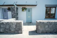 Pipers Chair Self-Catering Houses Hotel a Doolin
