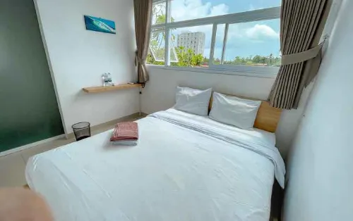 Audi Inn Hotel فنادق في Tanjung Pendam