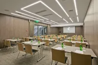 Congress Avenue Hotel