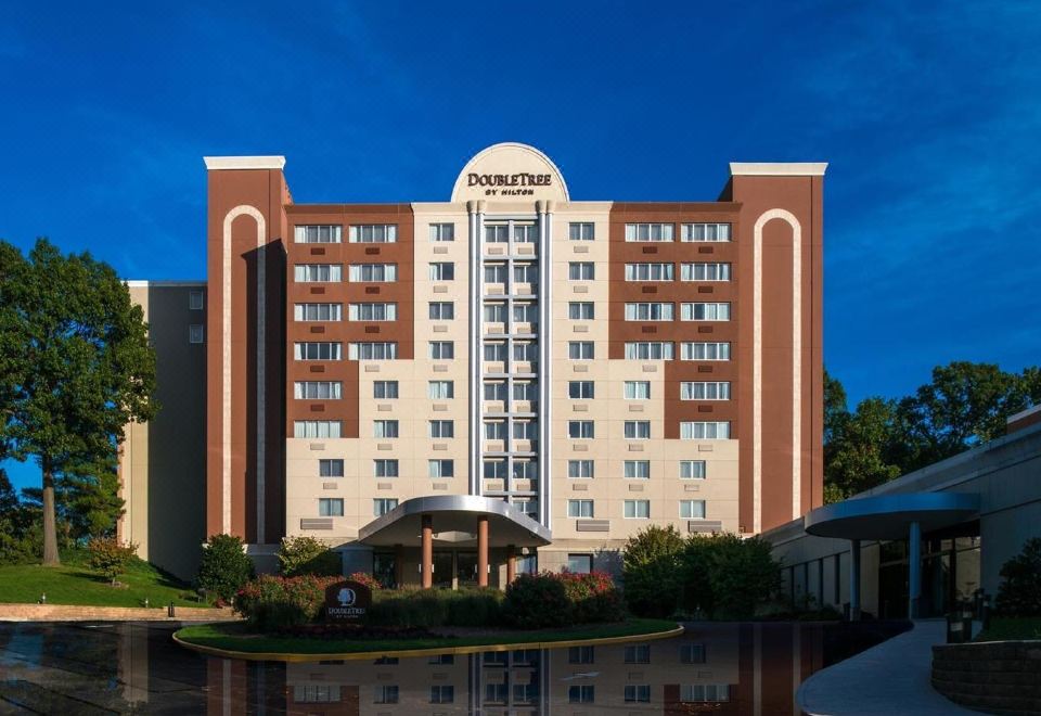 THE ALLOY KING OF PRUSSIA - A DOUBLETREE BY HILTON