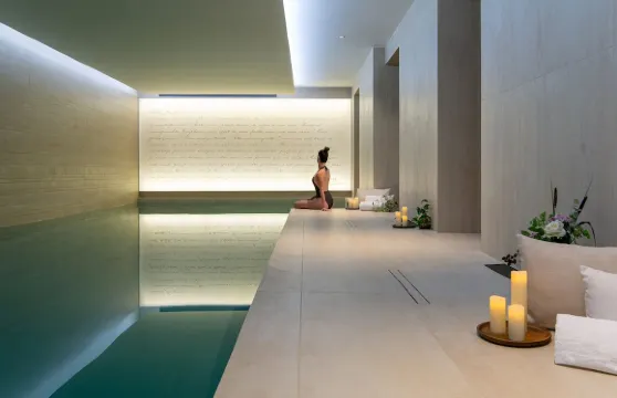 拿破崙温泉酒店