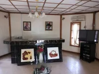 Garentiti Apartment-Gold Room